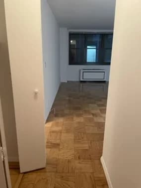 200 East 72 Street #4D, Manhattan, NY 10021