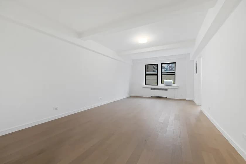 231 East 76 Street #5E, Manhattan, NY 10021 apartment_living_room 1