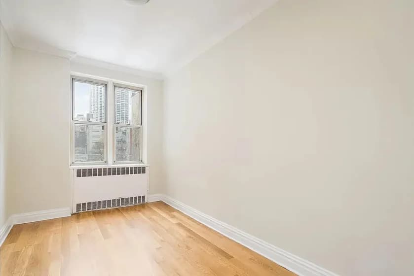 330 East 63 Street #005E, Manhattan, NY 10065 apartment_bedroom_room 1