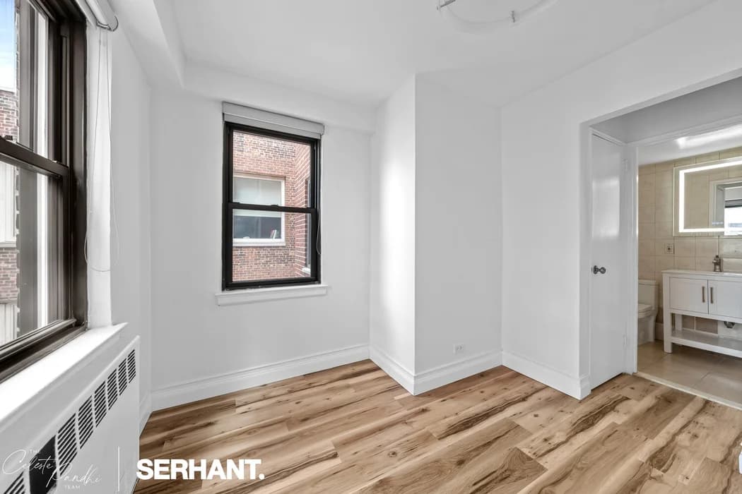 301 East 63 Street #14A, Manhattan, NY 10065 apartment_bedroom_room 1