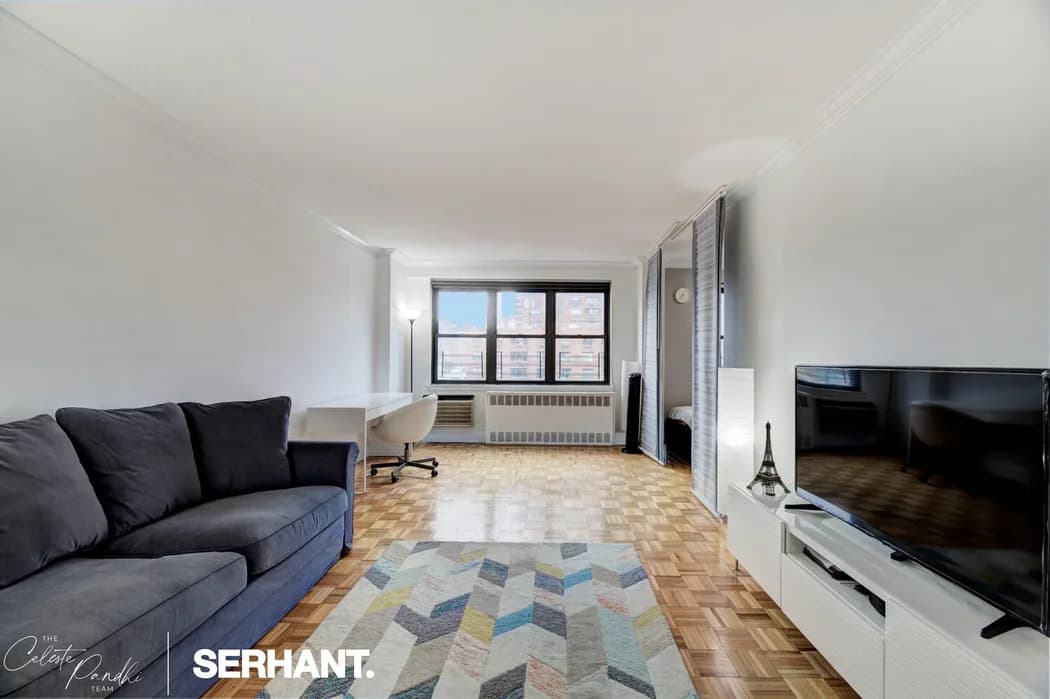 301 East 63 Street #14C, Manhattan, NY 10065 apartment_living_room 1