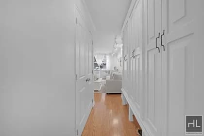 315 E 70 St #2C, Manhattan, NY 10021