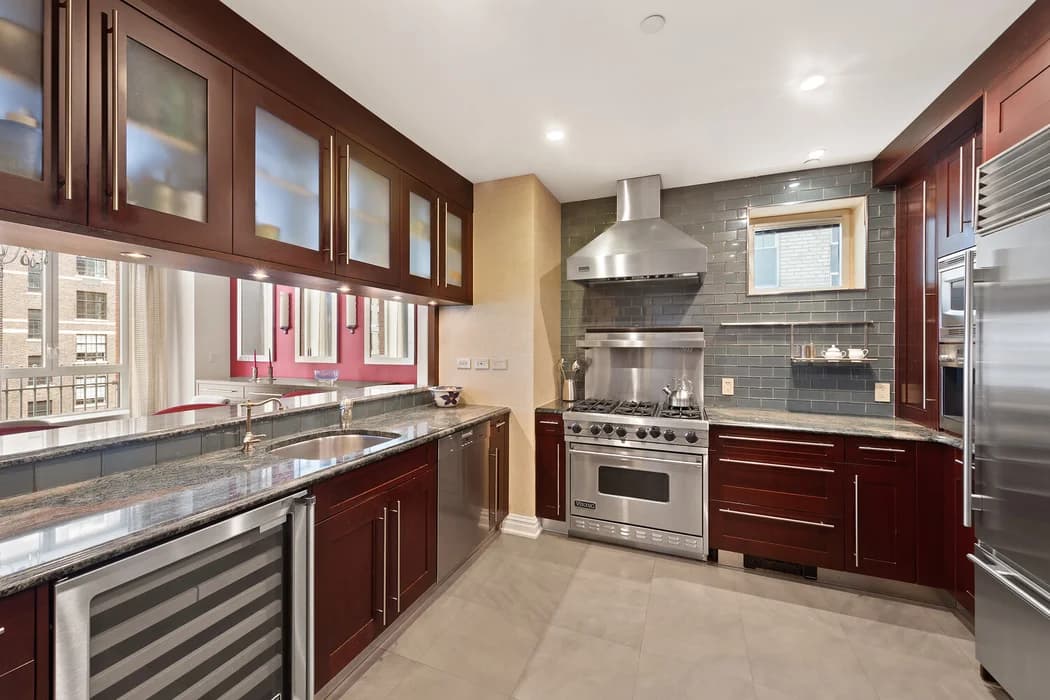 330 East 72 Street #12, Manhattan, NY 10021 apartment_kitchen 1