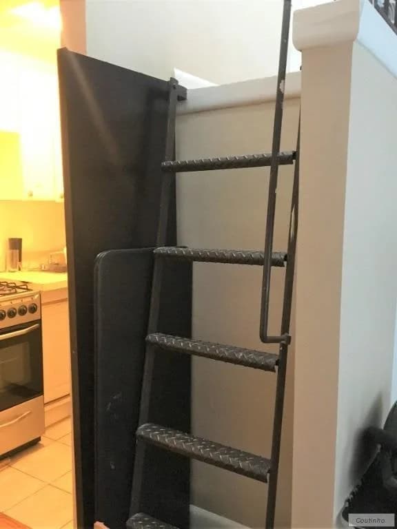 328 East 74 Street #4B, Manhattan, NY 10021 apartment_stairs 1