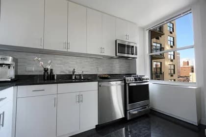 1365 York Ave #1407, Manhattan, NY 10021 - Image 1