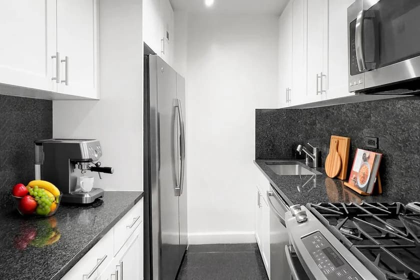 1365 York Ave #8297, Manhattan, NY 10021 apartment_kitchen 1
