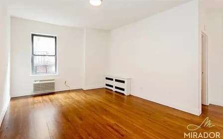 425 East 74 Street #2E, Manhattan, NY 10021 - Image 1