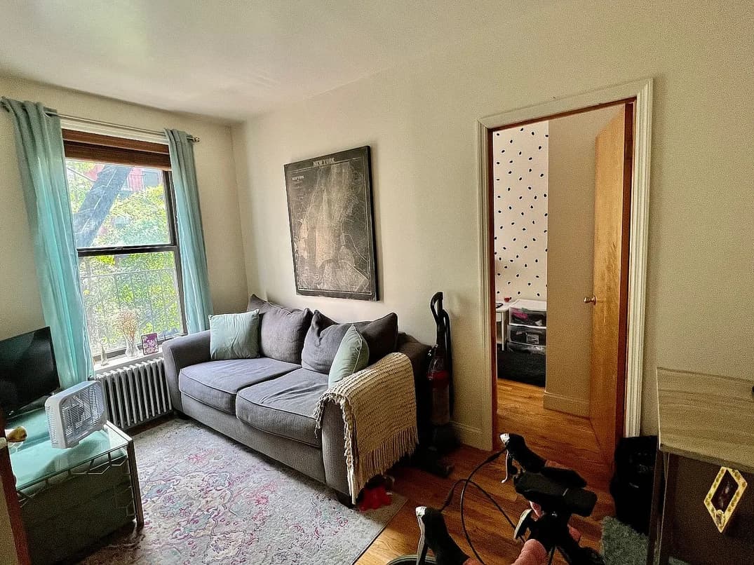 446 East 78 Street #9, Manhattan, NY 10075 apartment_living_room 1