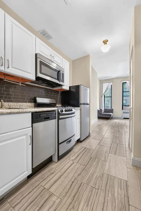 421 East 78 Street #1B, Manhattan, NY 10075 apartment_kitchen 1