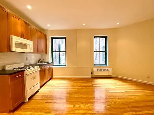539 East 78 Street #3I, Manhattan, NY 10075 apartment_dining_room 1