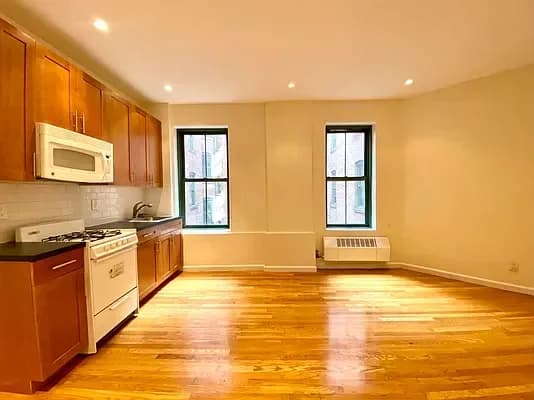 539 East 78 Street #3I, Manhattan, NY 10075