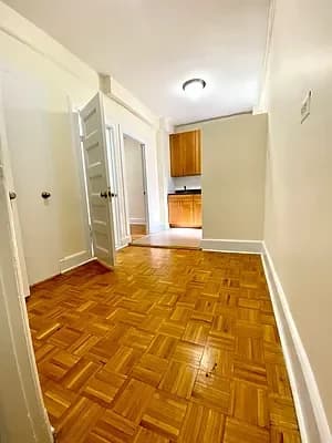 504 East 79 Street #2D, Manhattan, NY 10075