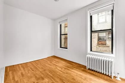 176 E 81 St #4C, Manhattan, NY 10028