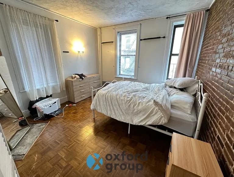 172-28 East 83 Street #4E, Manhattan, NY 10028 apartment_bedroom_room 1