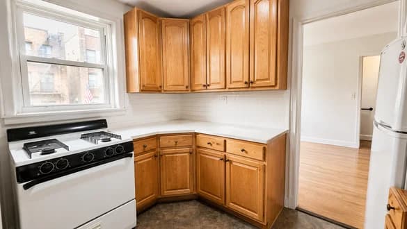 122 East 83 Street #3, Manhattan, NY 10028