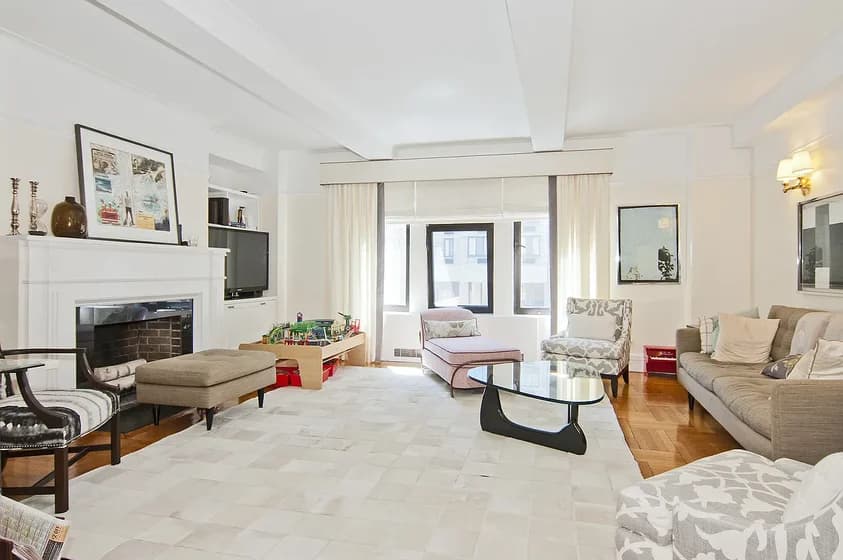 115 East 89 Street #9-B, Manhattan, NY 10128 apartment_living_room 1