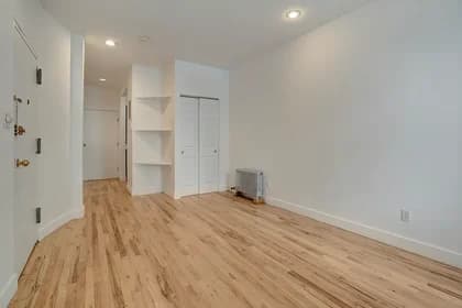 128 East 96 Street #1-D, Manhattan, NY 10128 - Image 1