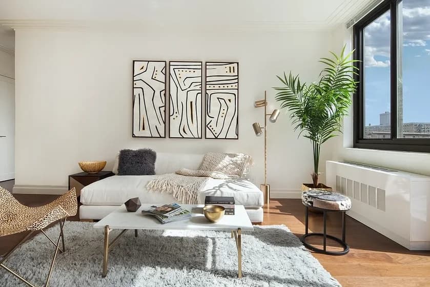 200 East 82 Street #02F, Manhattan, NY 10028 apartment_living_room 1