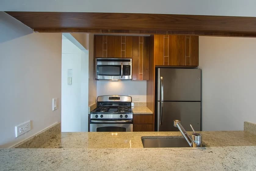 200 East 82 Street #09J, Manhattan, NY 10028 apartment_kitchen 1