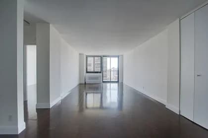 200 East 82 Street #27B, Manhattan, NY 10028