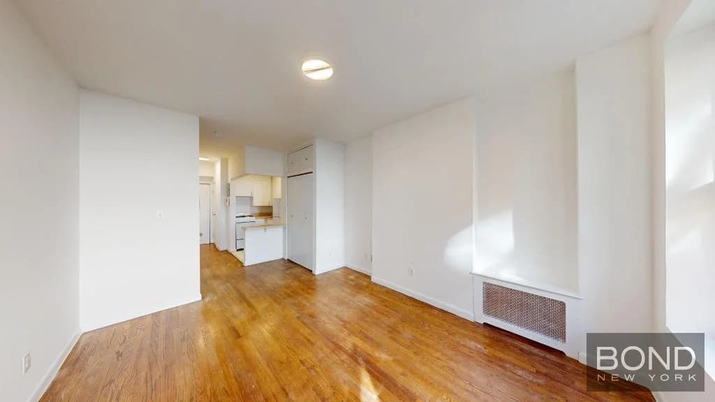 216 East 85 Street #2A, Manhattan, NY 10028 1