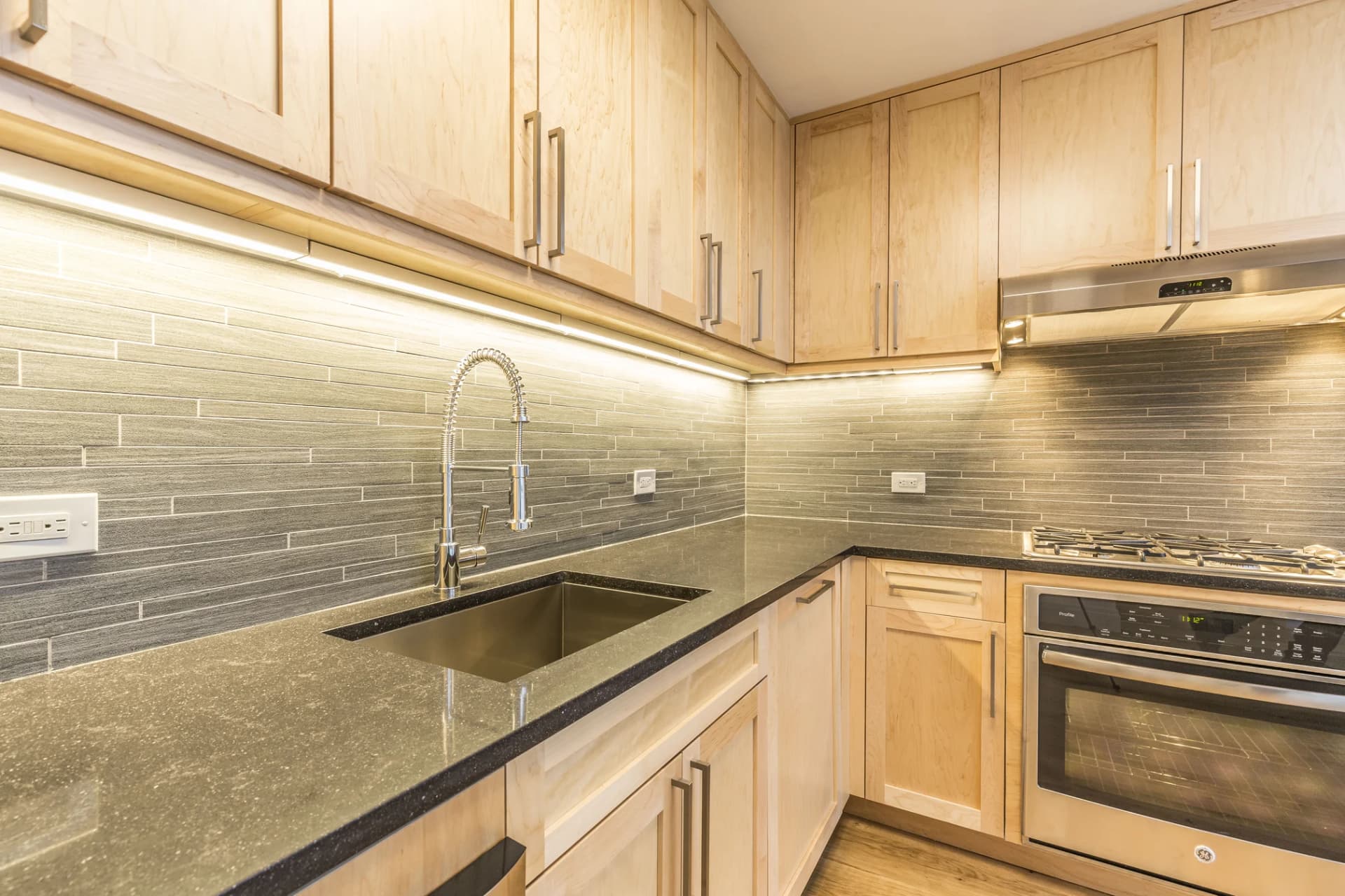 201 East 86 Street #5-G1, Manhattan, NY 10028