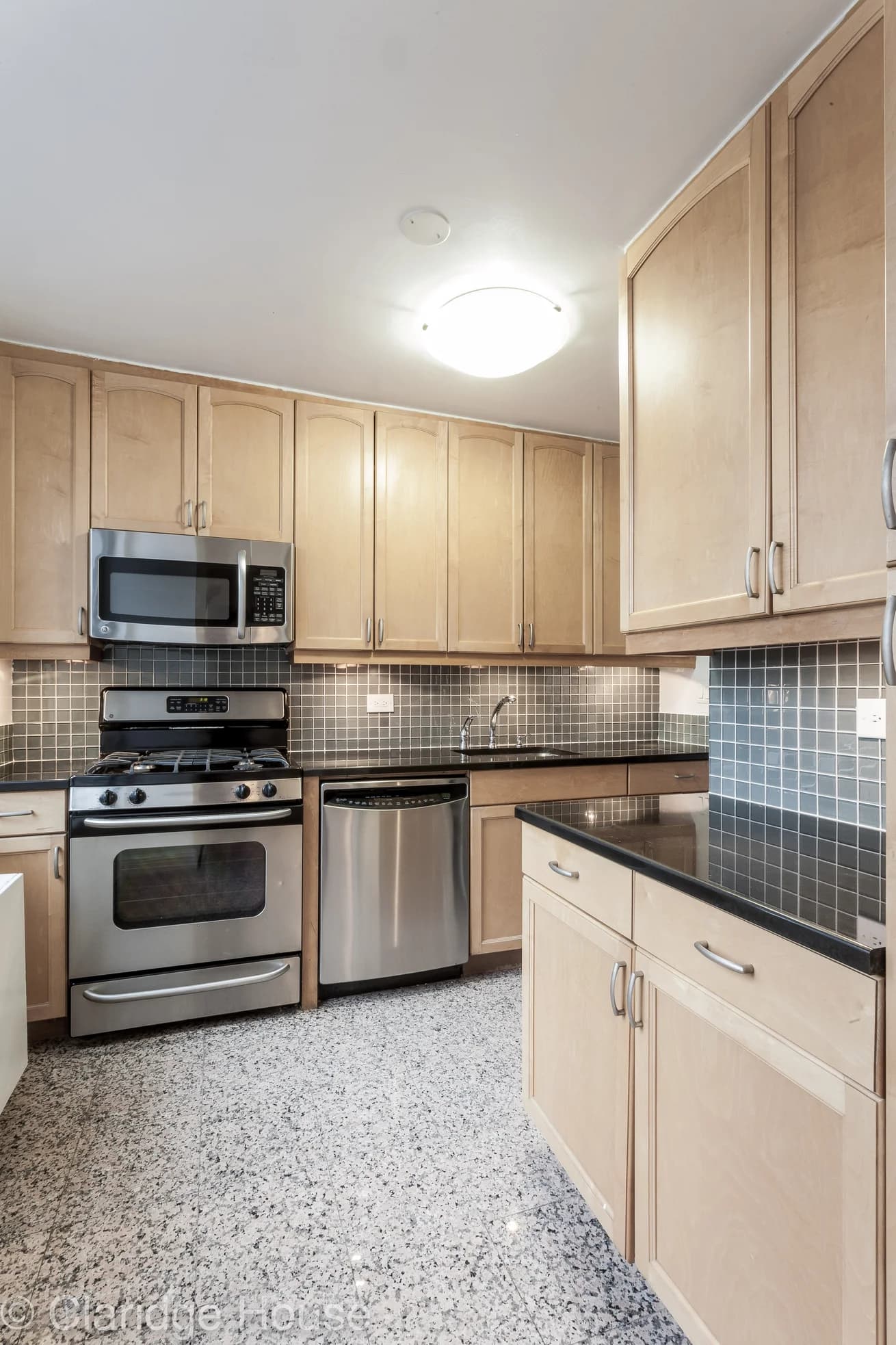 201 East 87 Street #15D, Manhattan, NY 10128