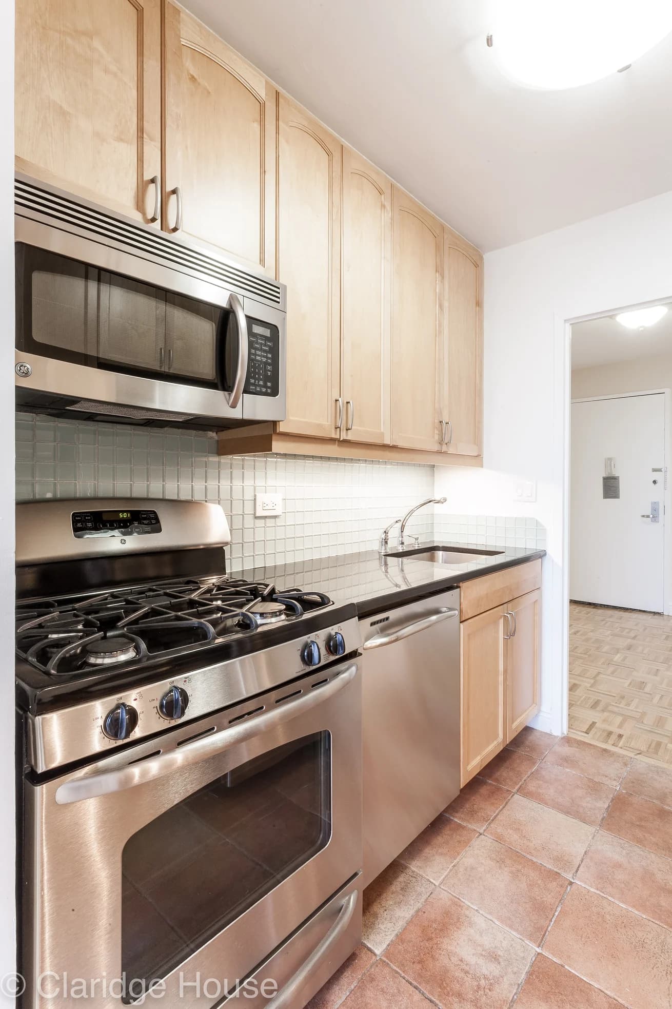 201 E 87 St #24K, Manhattan, NY 10128