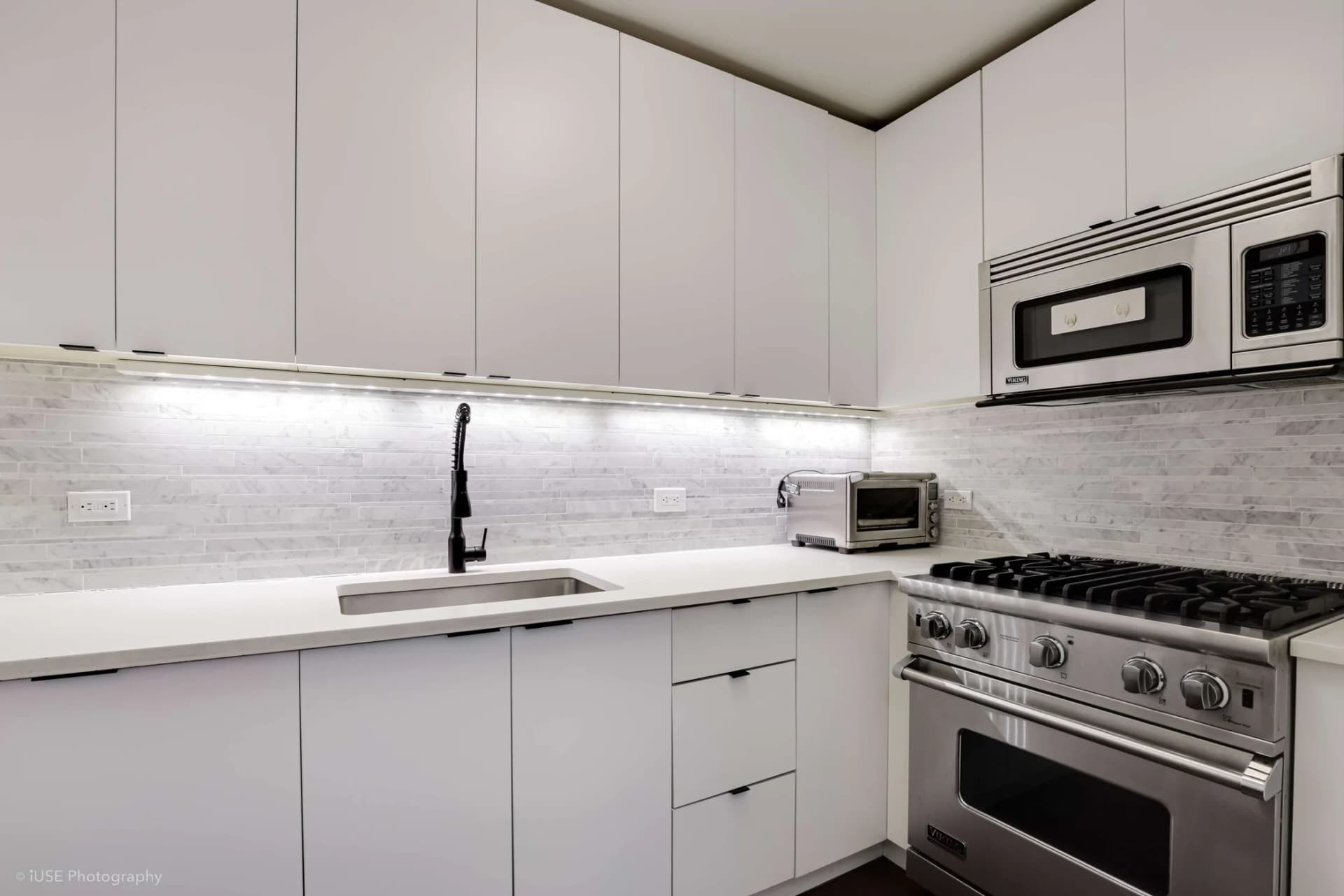 200 East 94 Street #0, Manhattan, NY 10128 apartment_kitchen 1