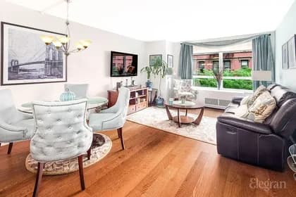 200 East 94 Street #220, Manhattan, NY 10128