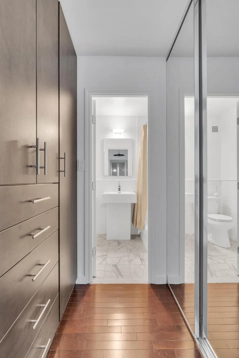 301 East 79 Street #28K, Manhattan, NY 10075 apartment_walk_in_closet 1