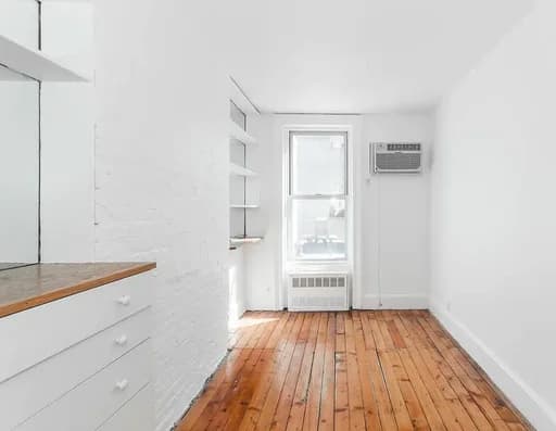 306 East 81 Street #2, Manhattan, NY 10028