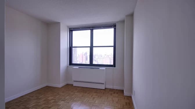 303 East 83 Street #17C, Manhattan, NY 10028