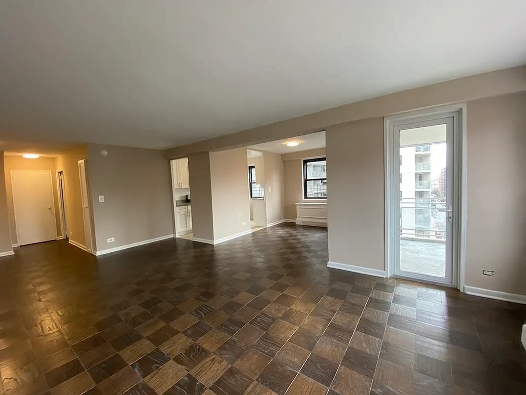 Yorkshire Towers 305 East 86 Street #12GW, Manhattan, NY 10028 apartment_living_room 1