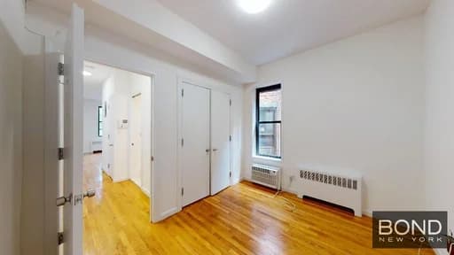 318 East 89 Street #5A, Manhattan, NY 10128