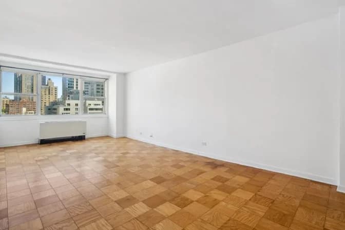 420 East 80 Street #4M, Manhattan, NY 10075