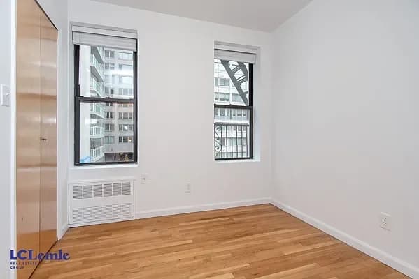 450 East 81 Street #3D, Manhattan, NY 10028