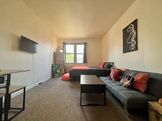 448 East 84 Street #5-B, Manhattan, NY 10028