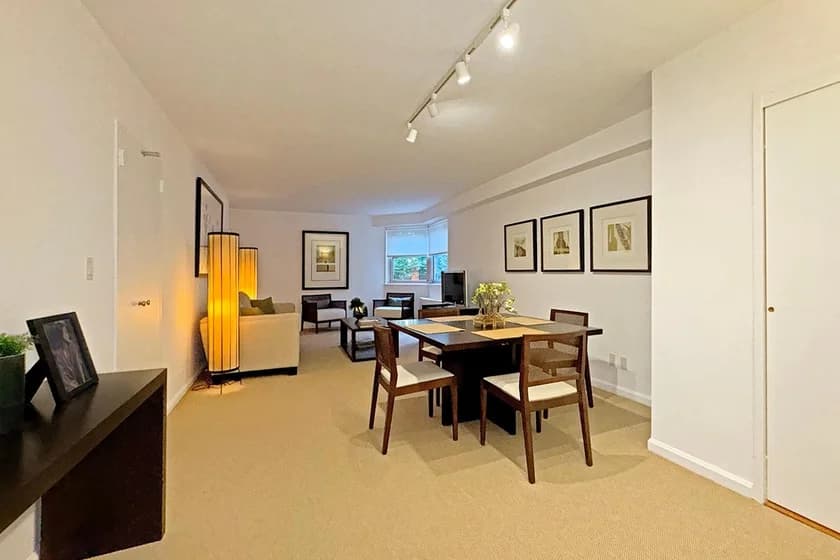 1675 York Avenue #5305, Manhattan, NY 10128 apartment_dining_room 1