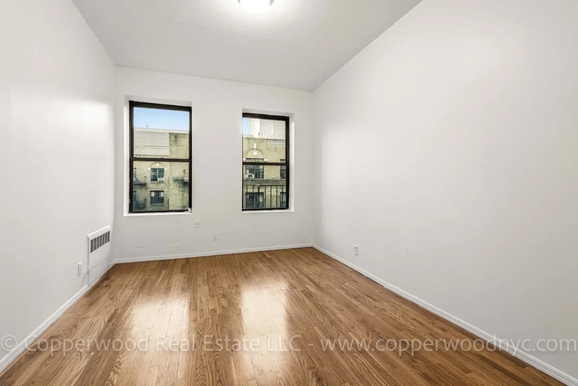 428 East 89 Street #4D, Manhattan, NY 10128 apartment_bedroom_room 1