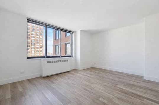 1735 York Avenue #4H, Manhattan, NY 10128