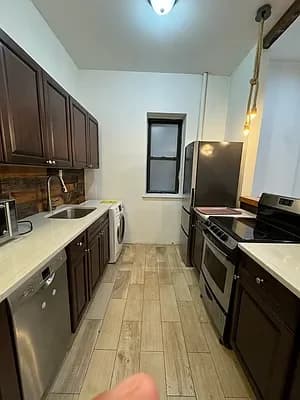 515 East 82 Street #1C, Manhattan, NY 10028 apartment_kitchen 1
