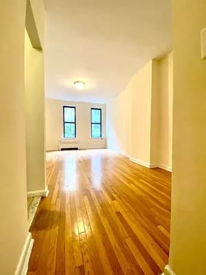 521 East 82 Street #1C, Manhattan, NY 10028