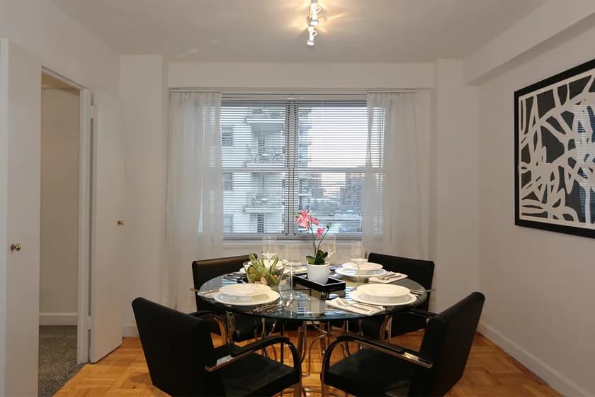 500 East 85 Street #9865, Manhattan, NY 10028 apartment_dining_room 1