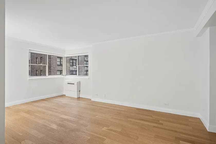 85 East End Avenue #04H, Manhattan, NY 10028 apartment_living_room 1