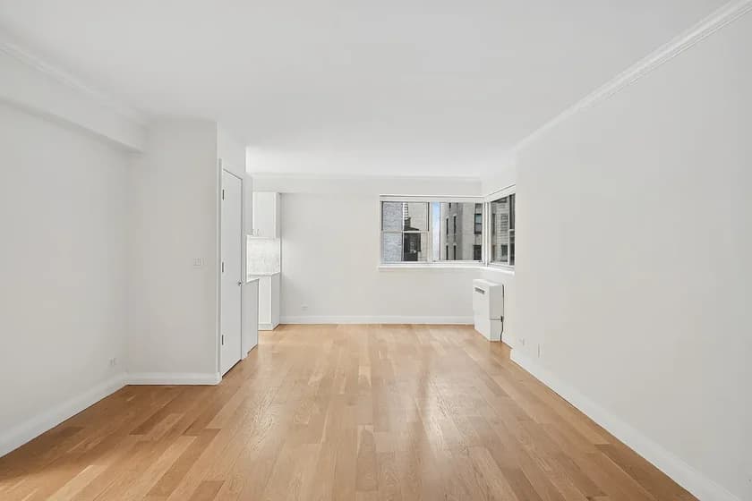 85 East End Avenue #05H, Manhattan, NY 10028 apartment_living_room 1