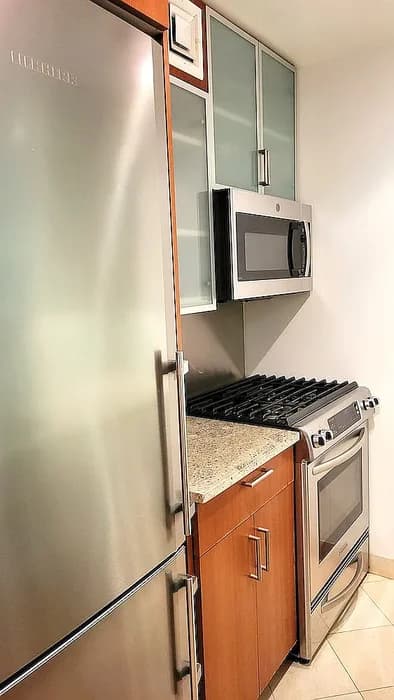 85 East End Avenue #1H, Manhattan, NY 10028 apartment_kitchen 1