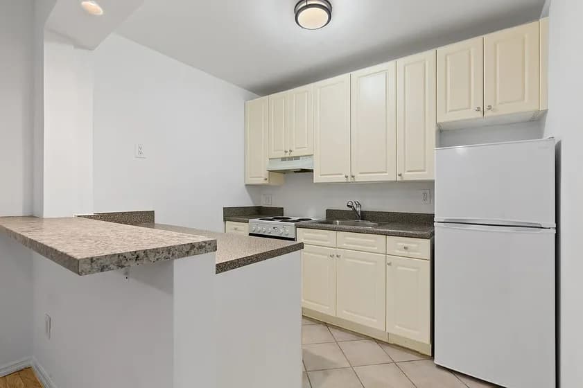 1274 5 Avenue #104, Manhattan, NY 10029 apartment_kitchen 1