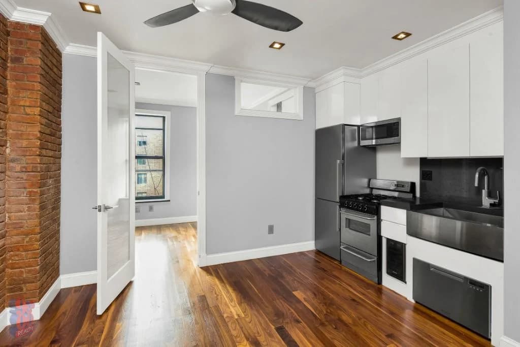 16 East 116 Street #4C, Manhattan, NY 10029 apartment_kitchen 1