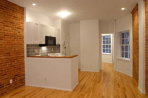 225 East 96 Street #1RW, Manhattan, NY 10128 apartment_kitchen 1